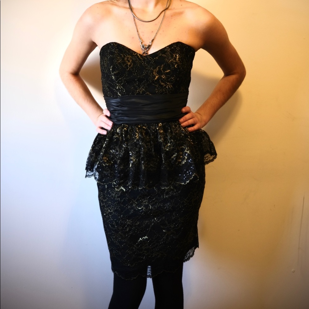 Betsey Johnson Black Gold Lamè Lace Evening Dress